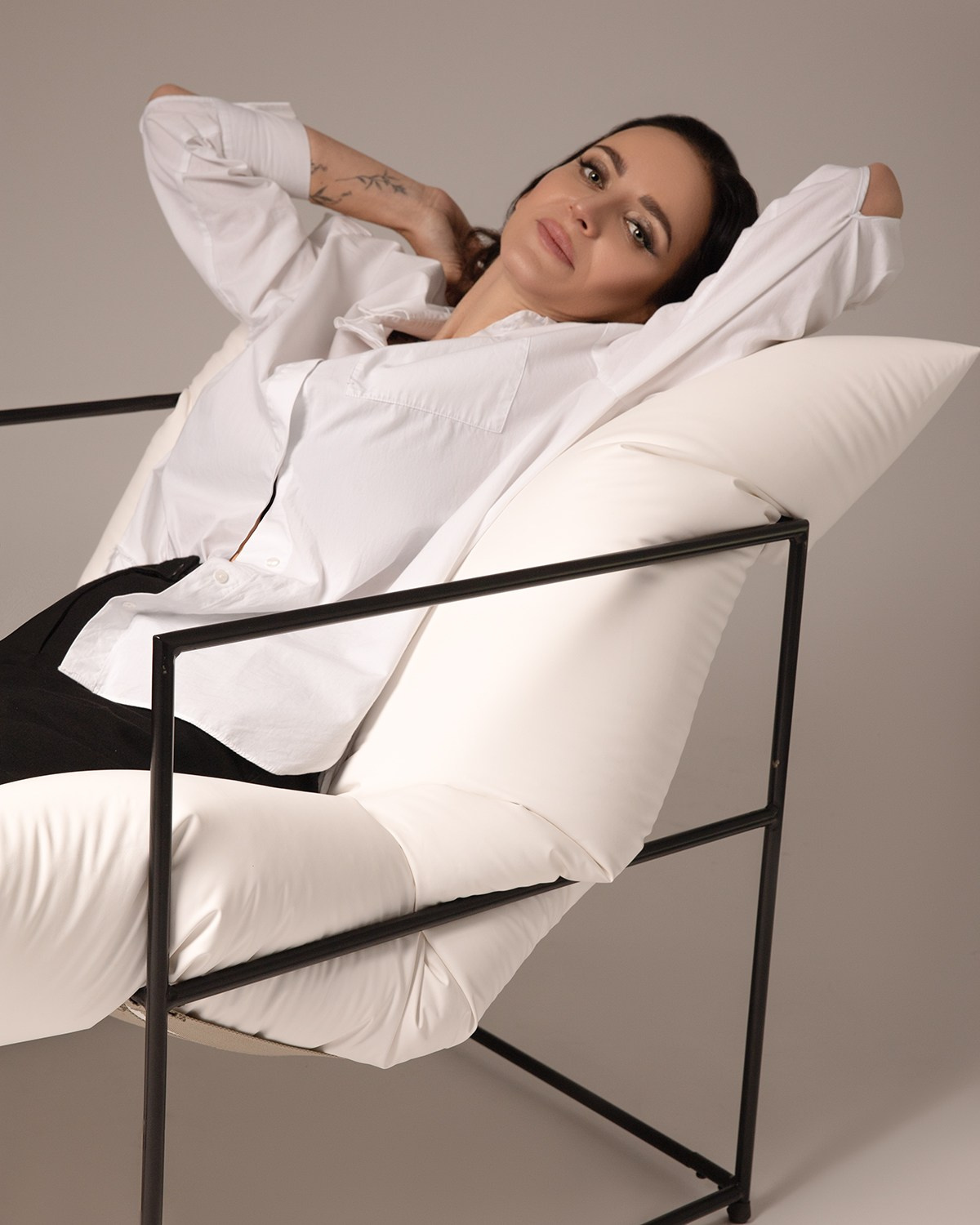 BUSINESS. @anastaziphotomua I W.O.W STUDIO