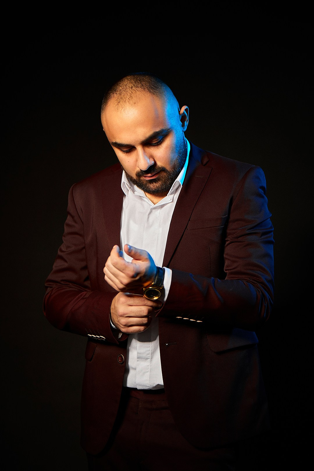 Business portraits. Photographer in Baku Kamran Enceladus