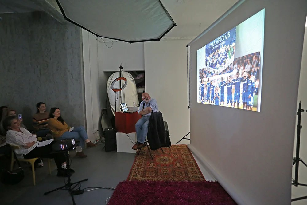 Мастер-класс Сергея Максимишина в Школе Фотографии Романа Рыбалёва. Școala de fotografie lui Roman Ribaliov. Orașul Chișinău, Moldova