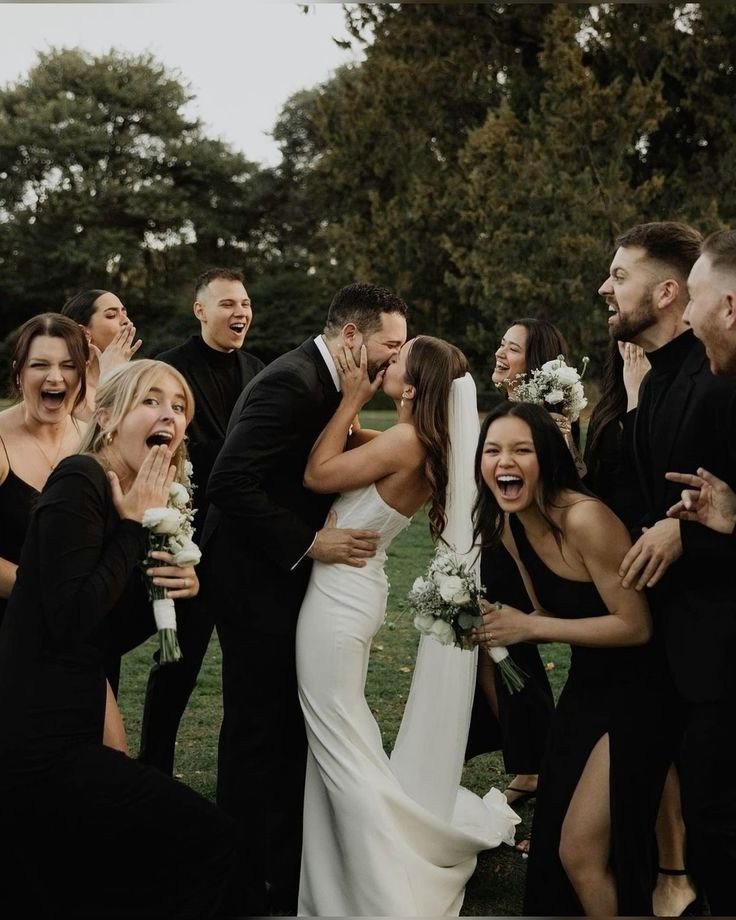 Wedding guide. Wedding and elopement photographer Italy Tuscany Como Milan Pavia Marija Galaka