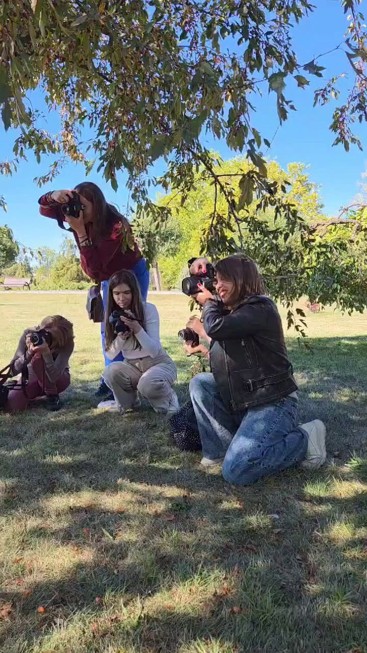 Выпускной экзамен первой ступени. Группа № 69. Școala de fotografie lui Roman Ribaliov. Orașul Chișinău, Moldova