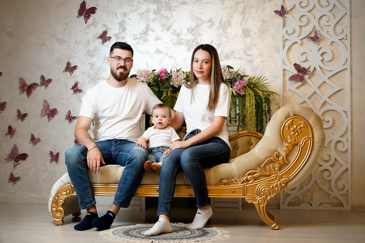 Sedinta foto aniversara si sedinta foto smash the cake. Cuibul foto