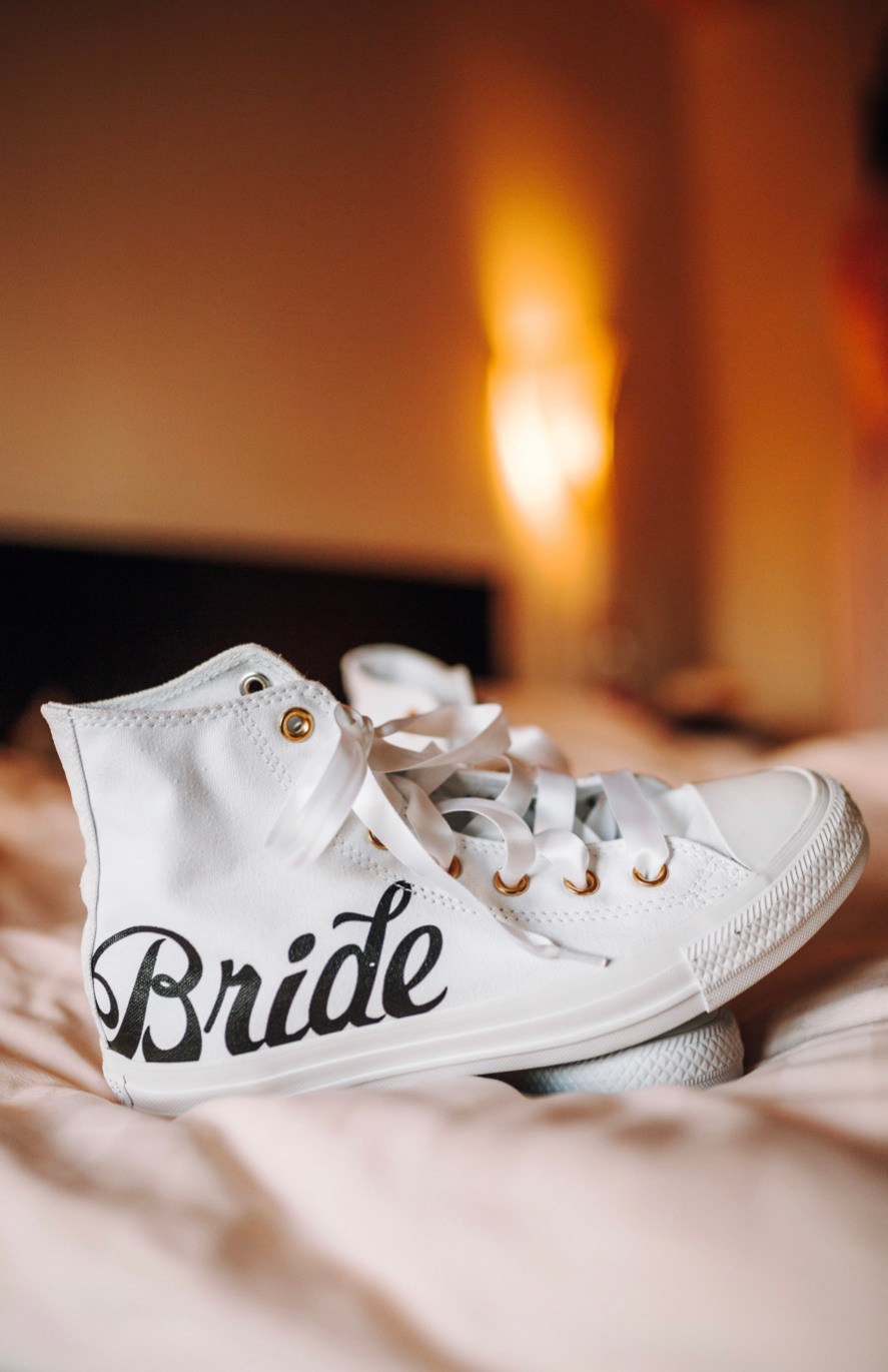 Rustikale Hochzeit mit dem Bulli Bus. Hochzeitsfotografie in Berlin Nataliia Schütze