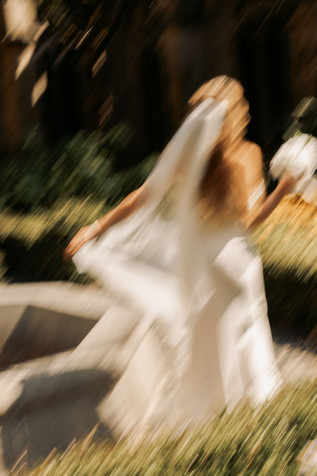 Summer Wedding Photoshoot in Utrecht — A Day to Remember. Romantic & Soulful Photography by Natalia Olhova in Rotterdam