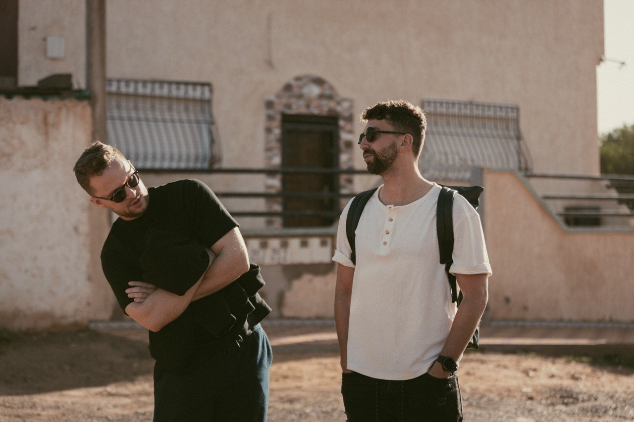 Travel and lifestyle fotografka. Dana Lišková — Empatická fotografka | Introspektivní umělkyně | Neurodivergentní koučka| Zakladatelka Artepy.cz