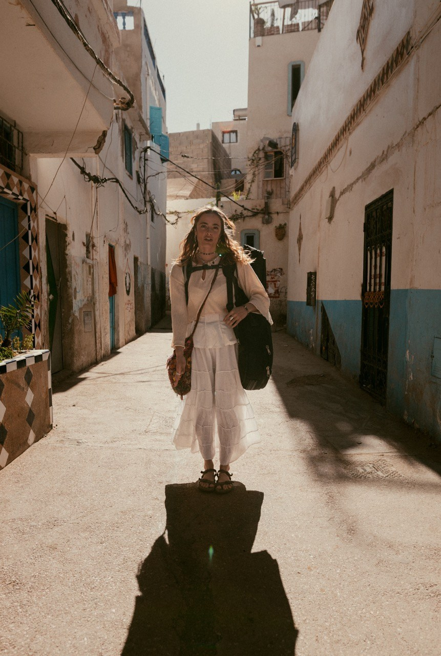 Travel and lifestyle fotografka. Dana Lišková — Empatická fotografka | Introspektivní umělkyně | Neurodivergentní koučka| Zakladatelka Artepy.cz