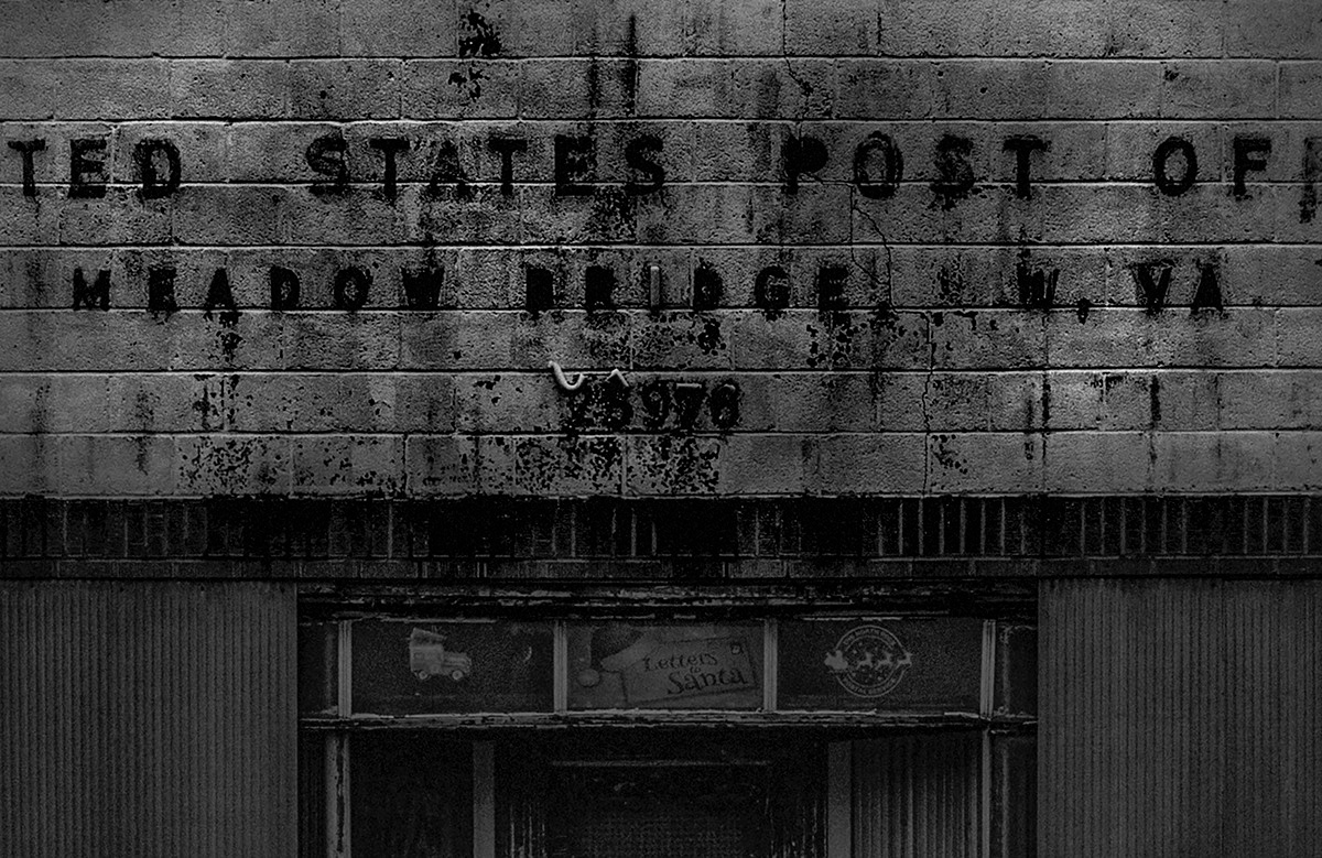 Project When The Walls Talk. Helen McLain Photography