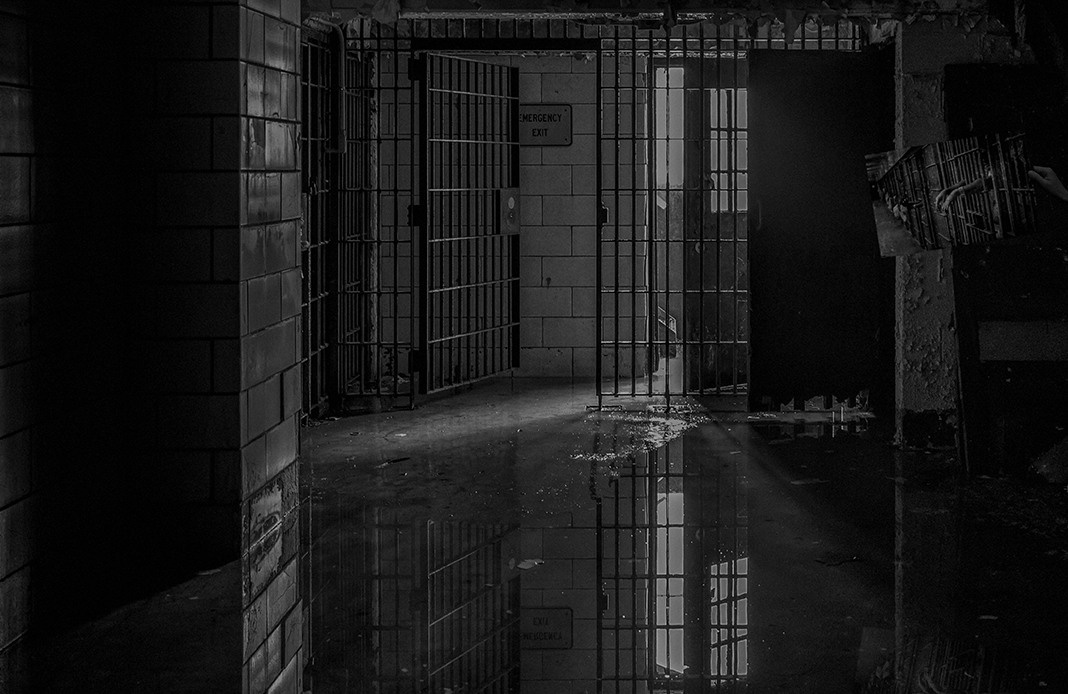 Project When The Walls Talk. Helen McLain Photography