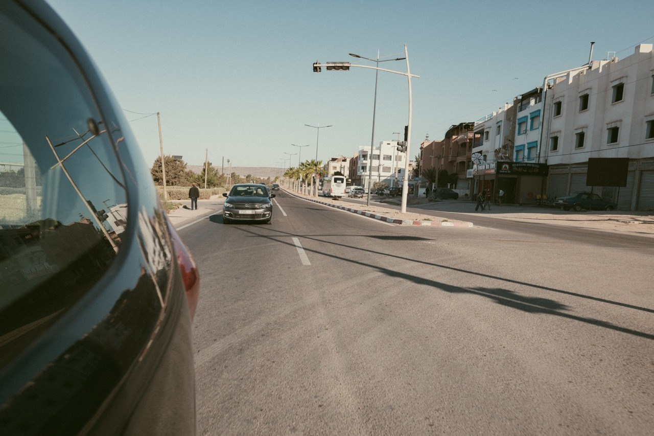 Travel and lifestyle fotografka. Dana Lišková — Empatická fotografka | Introspektivní umělkyně | Neurodivergentní koučka| Zakladatelka Artepy.cz