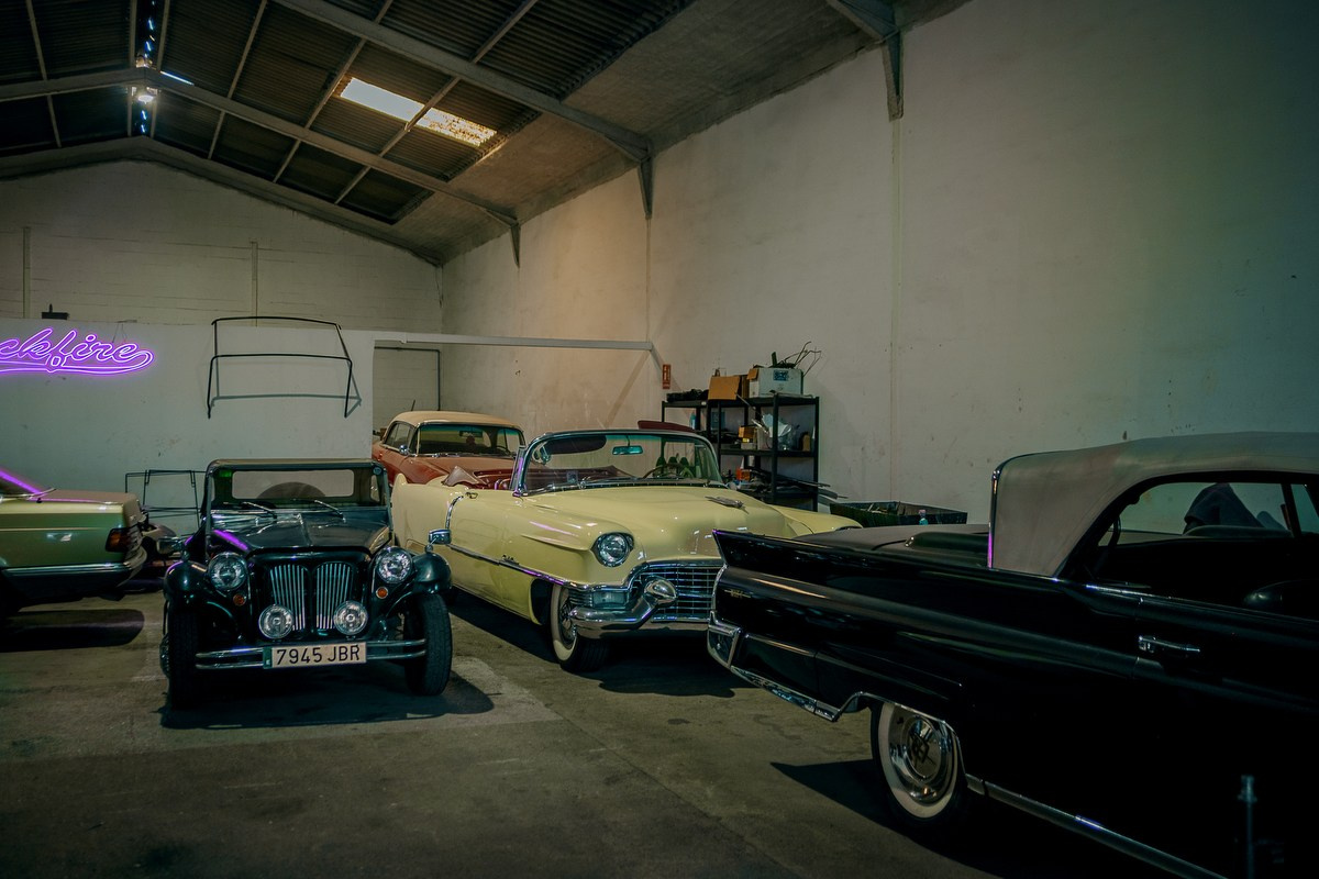Aquí no se arreglan coches, se resucitan leyendas…