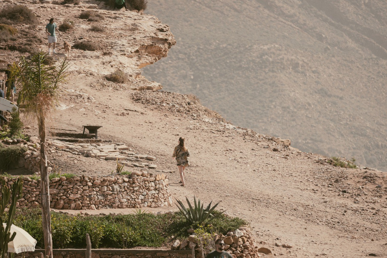 Travel and lifestyle fotografka. Dana Lišková — Empatická fotografka | Introspektivní umělkyně | Neurodivergentní koučka| Zakladatelka Artepy.cz