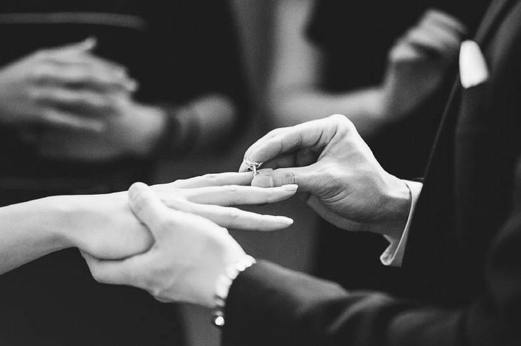 Wedding guide ITA. Wedding and elopement photographer Italy Tuscany Como Milan Pavia Marija Galaka