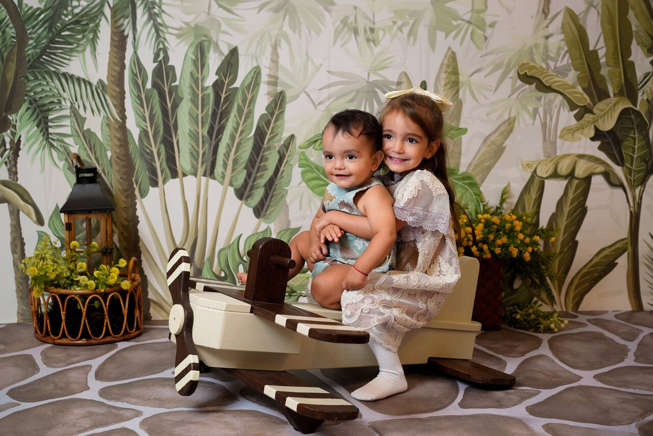 Sedinta foto aniversara si sedinta foto smash the cake. Cuibul foto