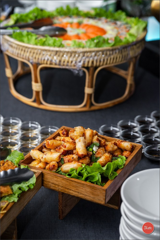 SOIREE CARNAVAL chez Manicook Marché et Restaurant Asiatique. Photographe à Strasbourg | Portraits, Studio, Enfants, Événements