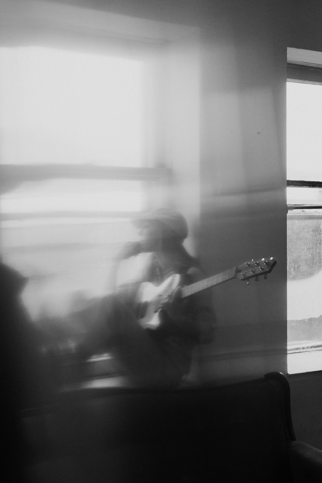 Expression & Embodiment Session. Visual Art by Life Artist, Shiva Marchand