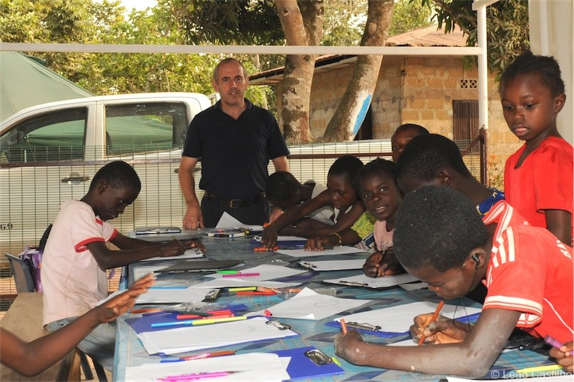 Photos of volunteer work in Congo. Simbahalu