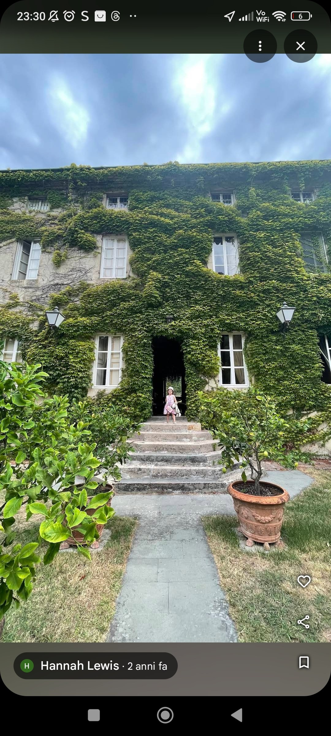 Florence styled photoshoot. Wedding and elopement photographer Italy Tuscany Como Milan Pavia Marija Galaka