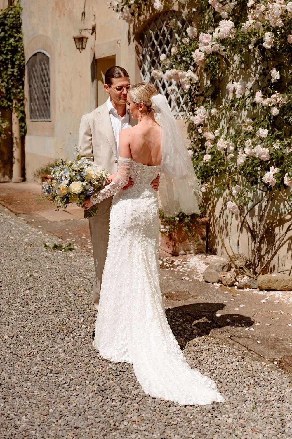 Wedding photography at Fattoria Mansi Bernardini, Lucca. Bella Vita Weddings — Wedding Photography in Dubai & Destination