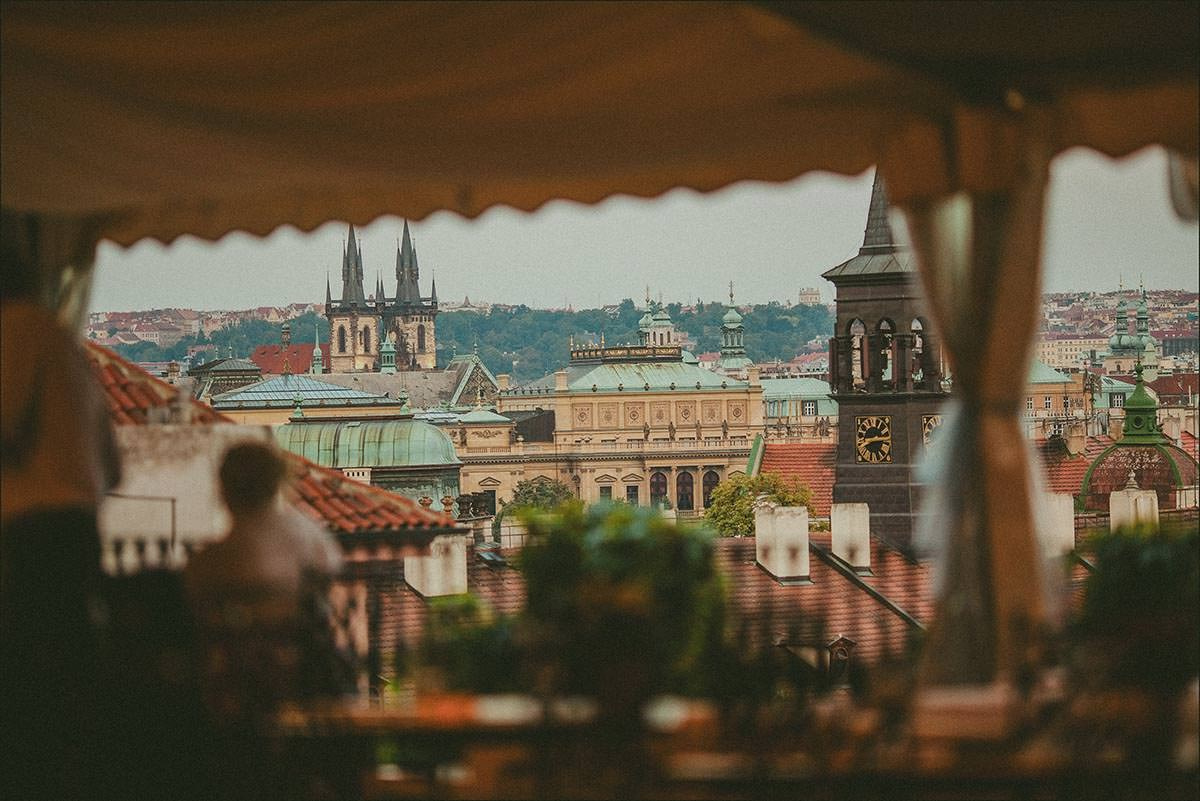 Michelle & Dan — Designer Vrtba Garden Wedding Photography, Prague