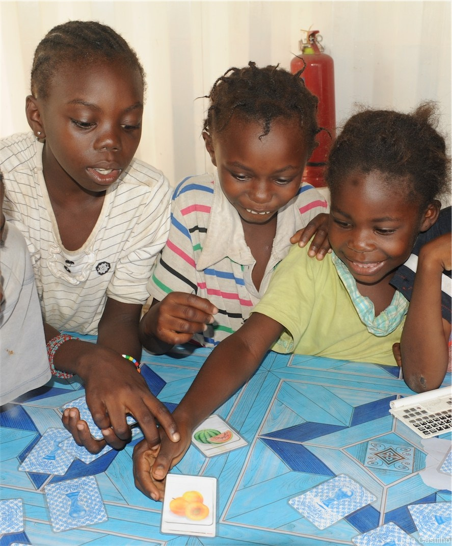 Photos of volunteer work in Congo. Simbahalu