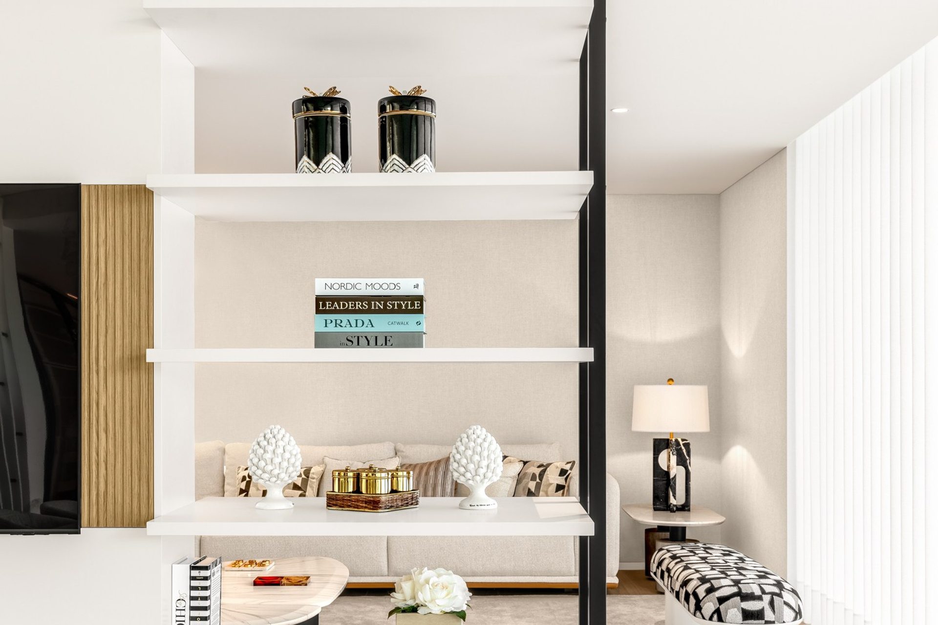 MORADIA DE FELGUEIRAS. André Fontoura