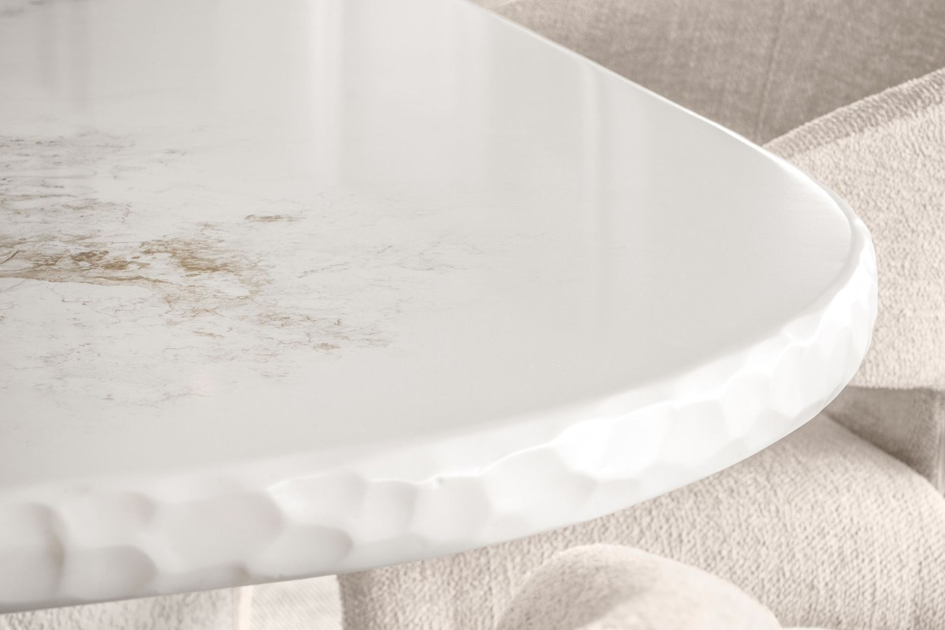 MORADIA DE FELGUEIRAS. André Fontoura