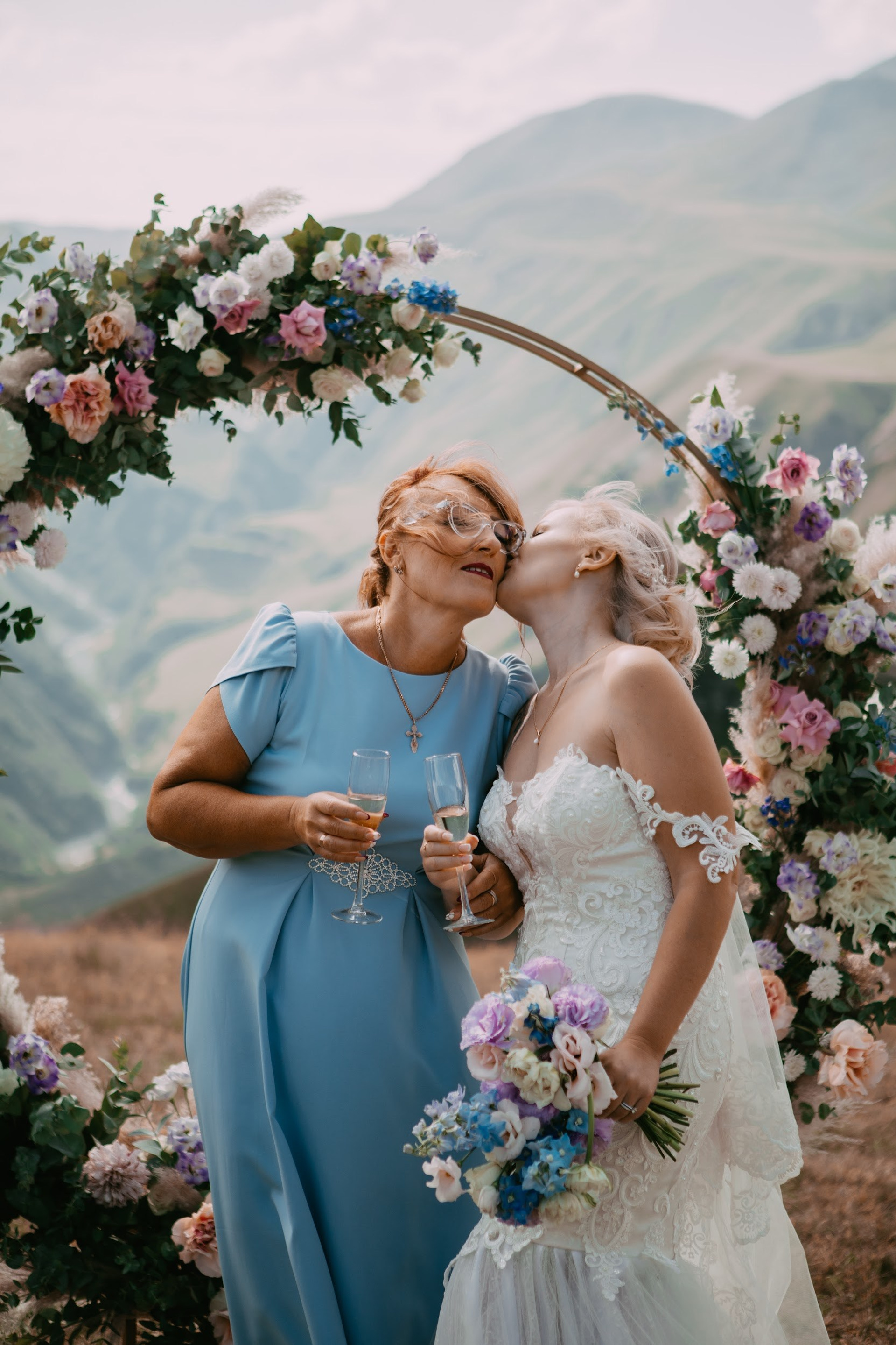 Wedding in Mountains of Georgia. Арт Ивент Студио — Самое рейтинговое свадебное агентство в Грузии