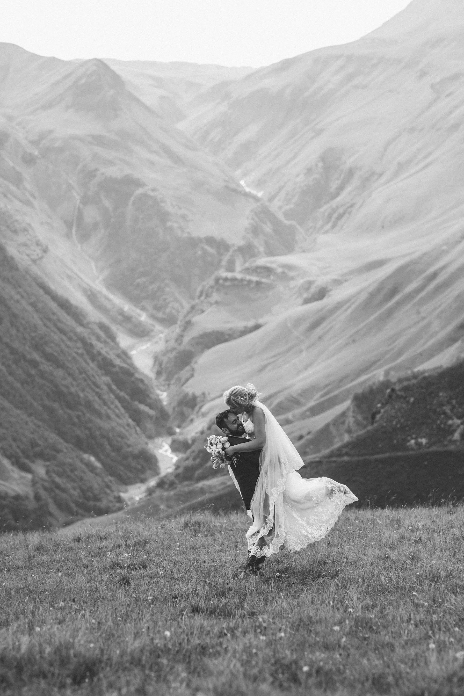 Wedding in Mountains of Georgia. Арт Ивент Студио — Самое рейтинговое свадебное агентство в Грузии