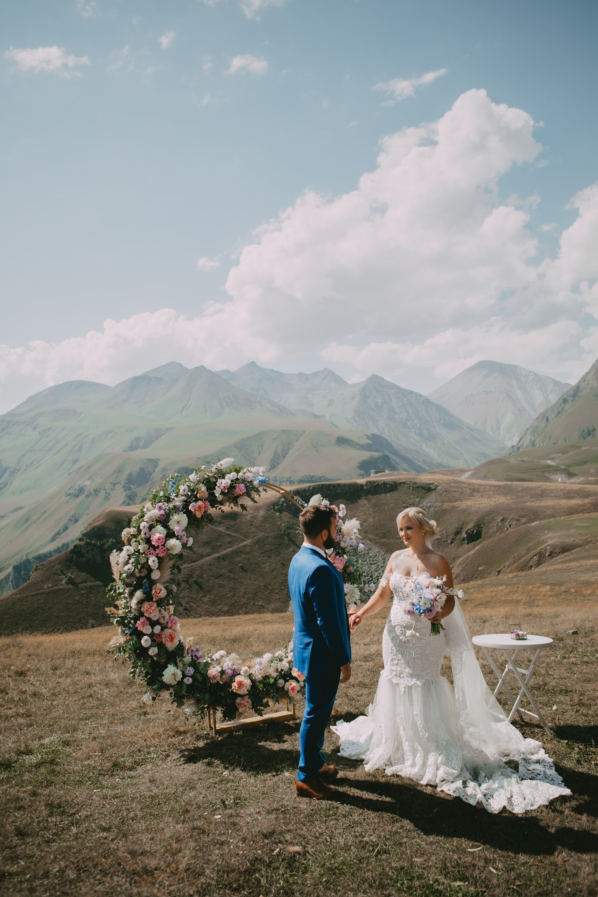 Wedding in Mountains of Georgia. Арт Ивент Студио — Самое рейтинговое свадебное агентство в Грузии