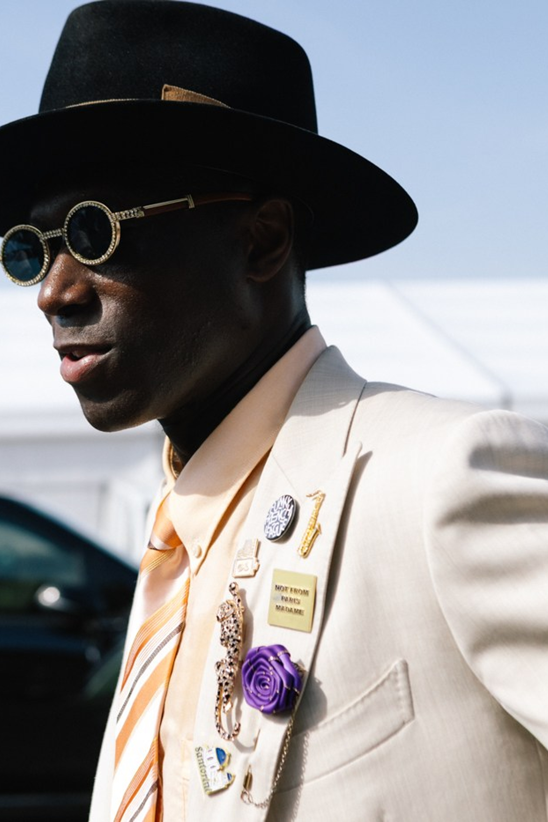 Dior. Street Style