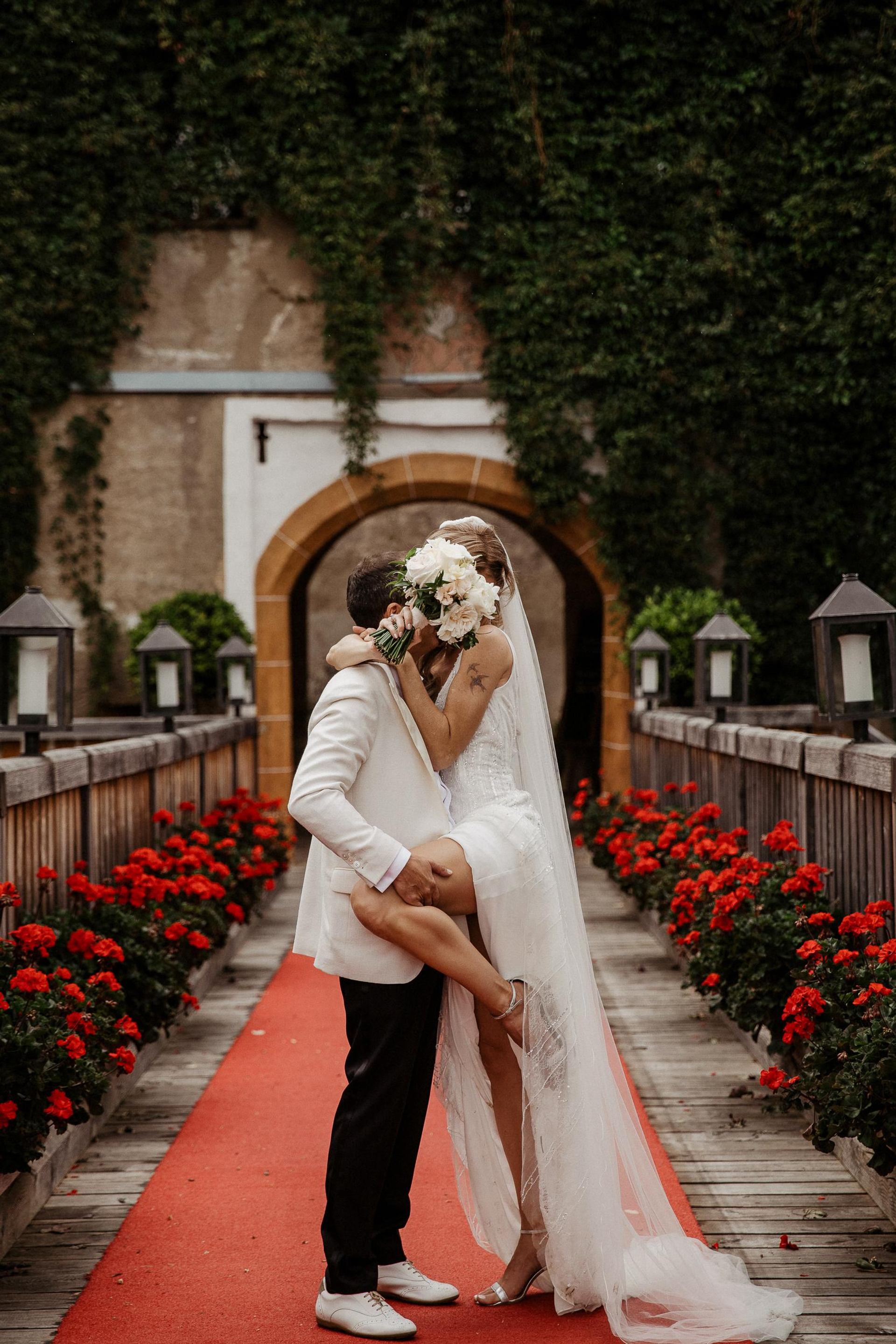 Intimate wedding in Austria