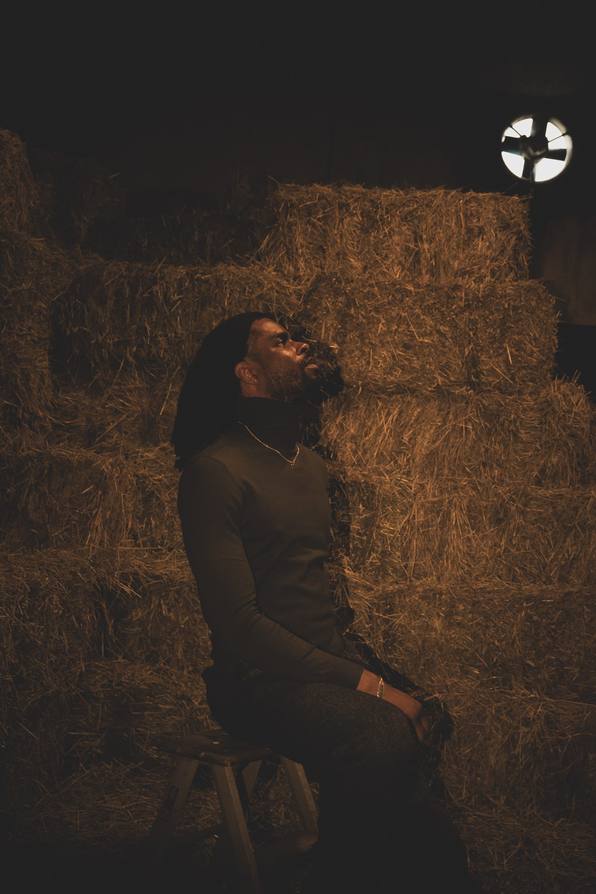 Silent Intervals – En undersökning av kropp, rum och tystnad | Elli Asker