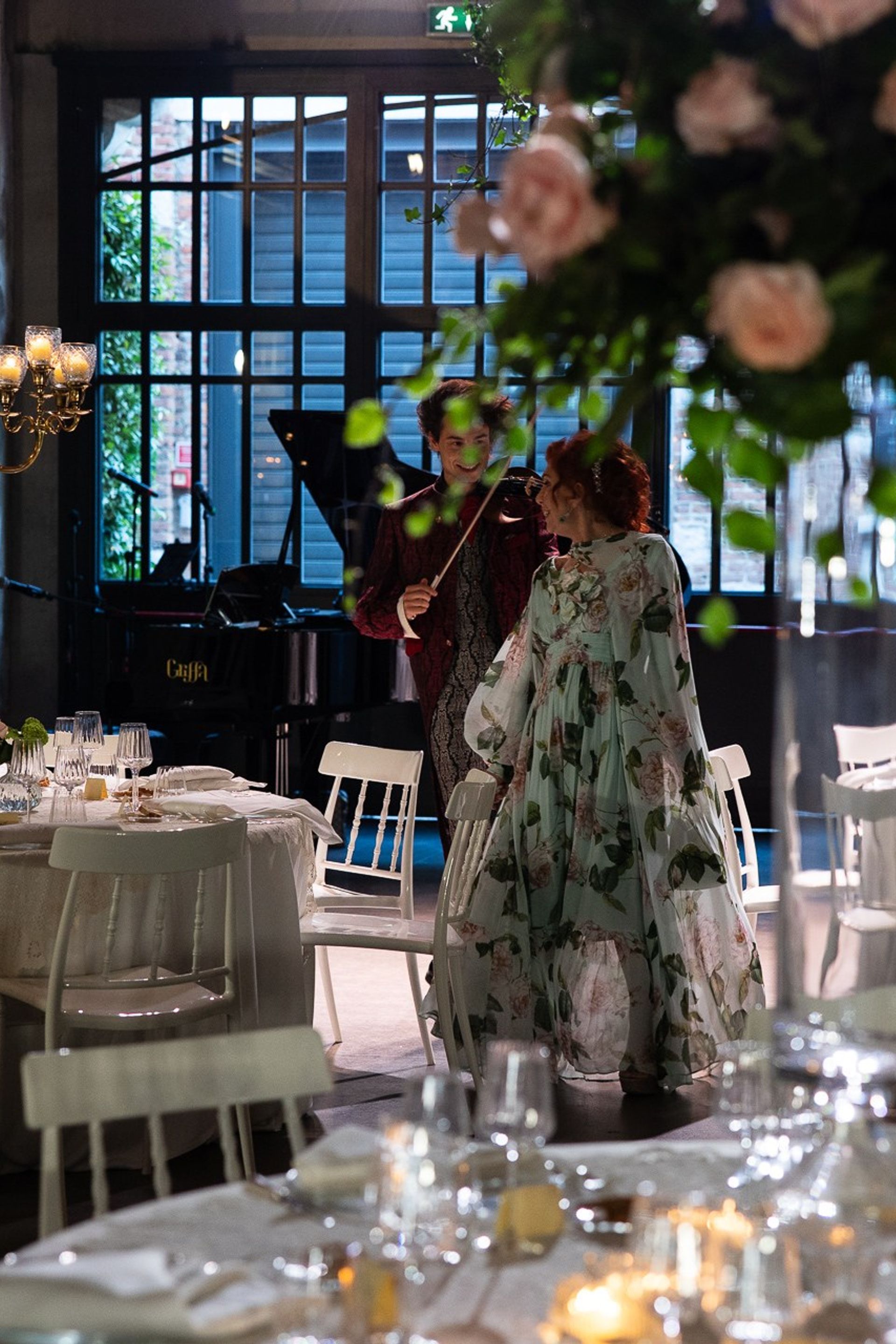 Engagement Session Milano Lago Maggiore Emme Studios. Fotografa di matrimonio a Milano e in Lombardia. Racconto matrimoni con uno stile naturale, elegante e senza pose forzate