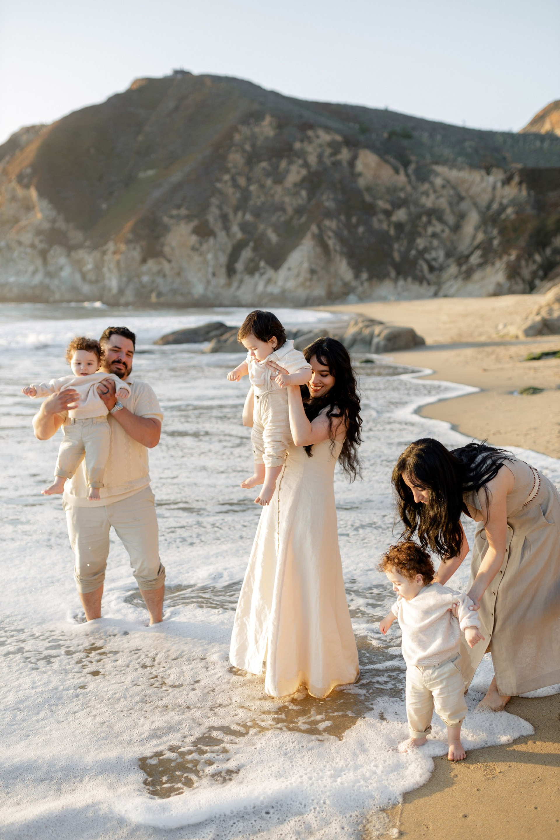 Fresh 48: Capturing the First Moments That Last a Lifetime. Maternity, newborn photographer in the Bay Area|Iryna Rakivnenko