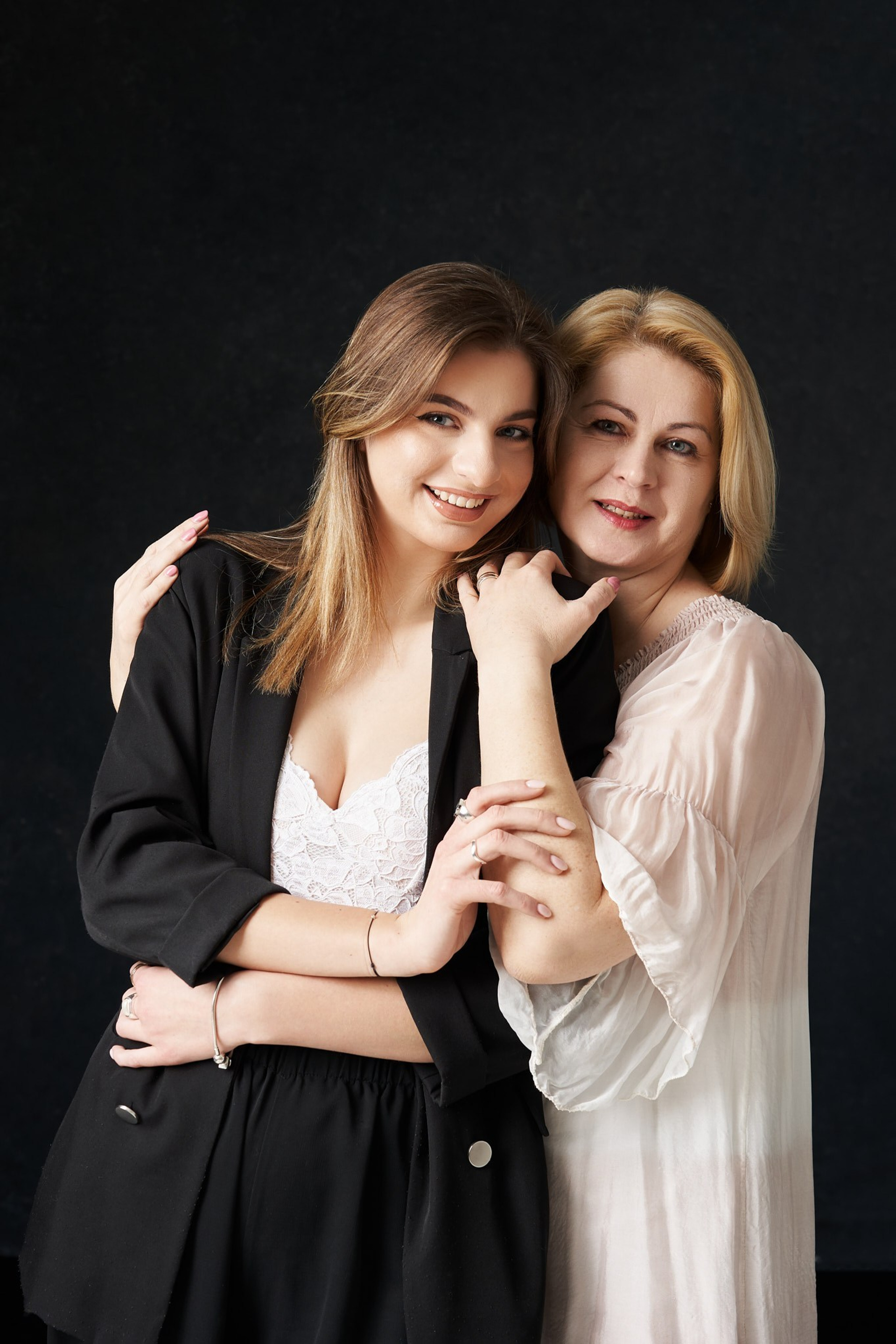 Luma fotostudija Vilniuje — profesionalios fotografavimo paslaugos šeimai ir verslui