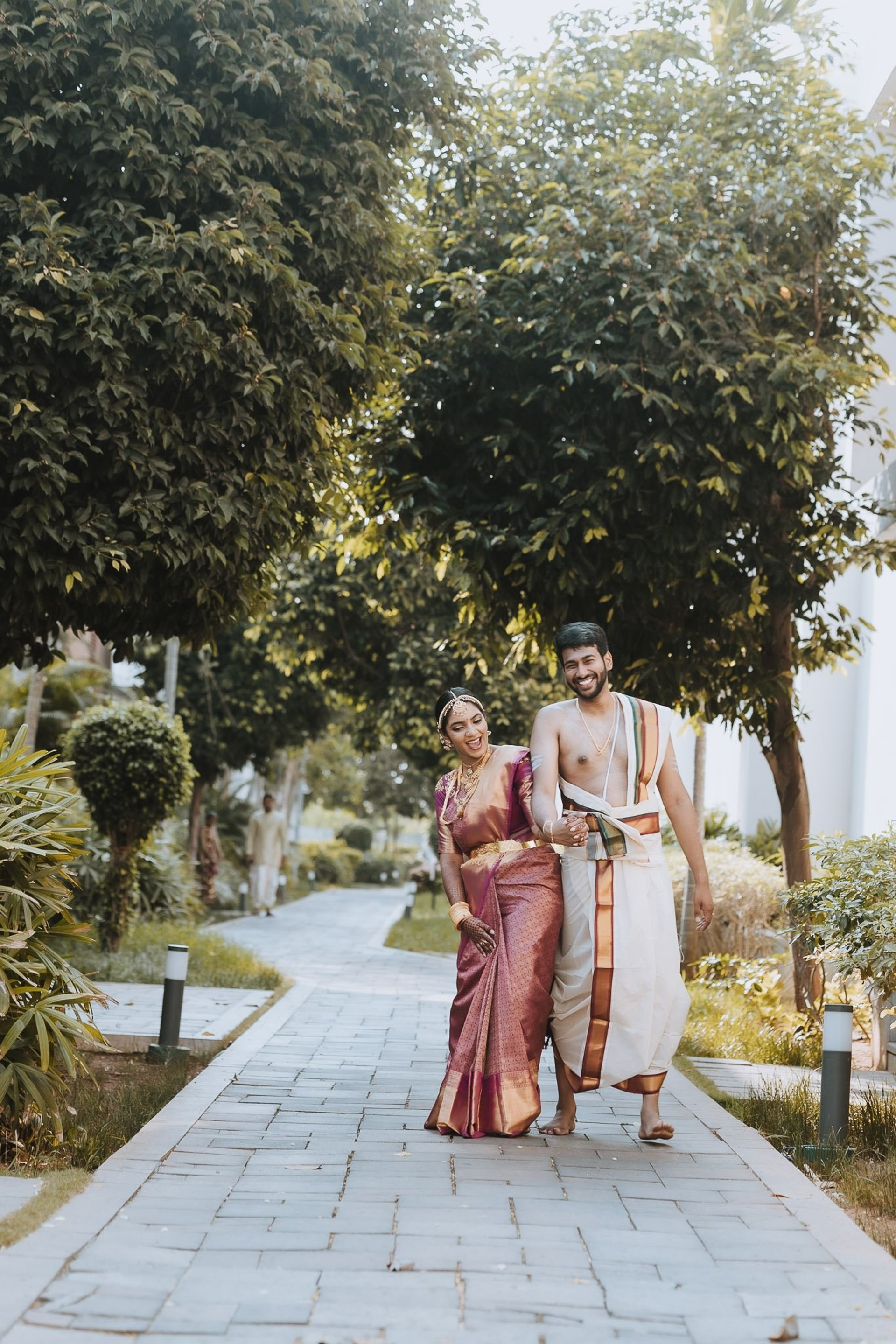 Real Wedding Stories & Destination Weddings: India & Sri Lanka | ONEIRO
