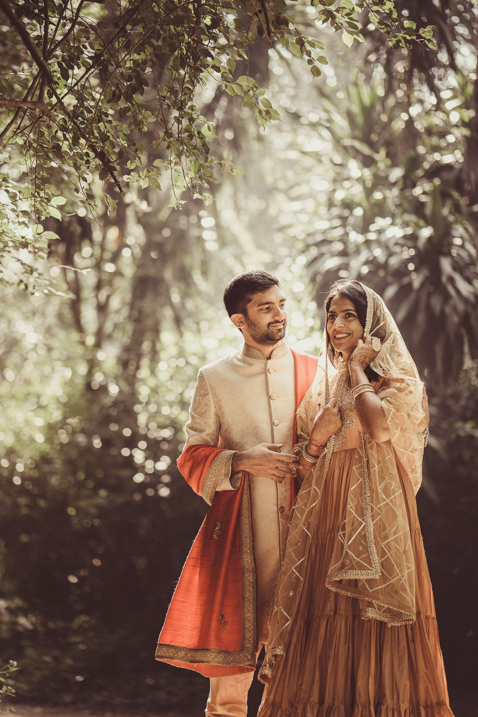 Real Wedding Stories & Destination Weddings: India & Sri Lanka | ONEIRO