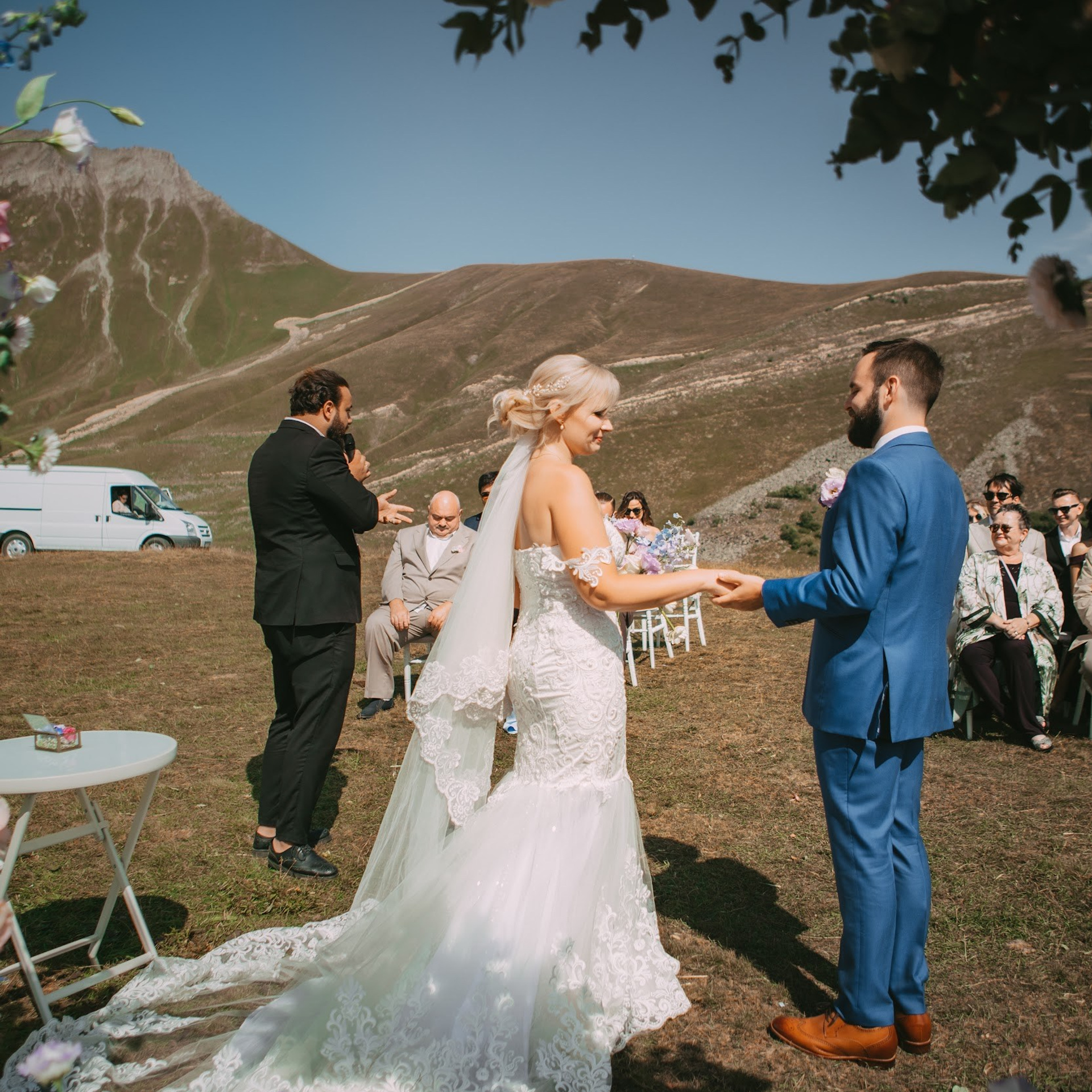 Wedding in Mountains of Georgia. Art Event Studio — Wedding in Georgia with professionals