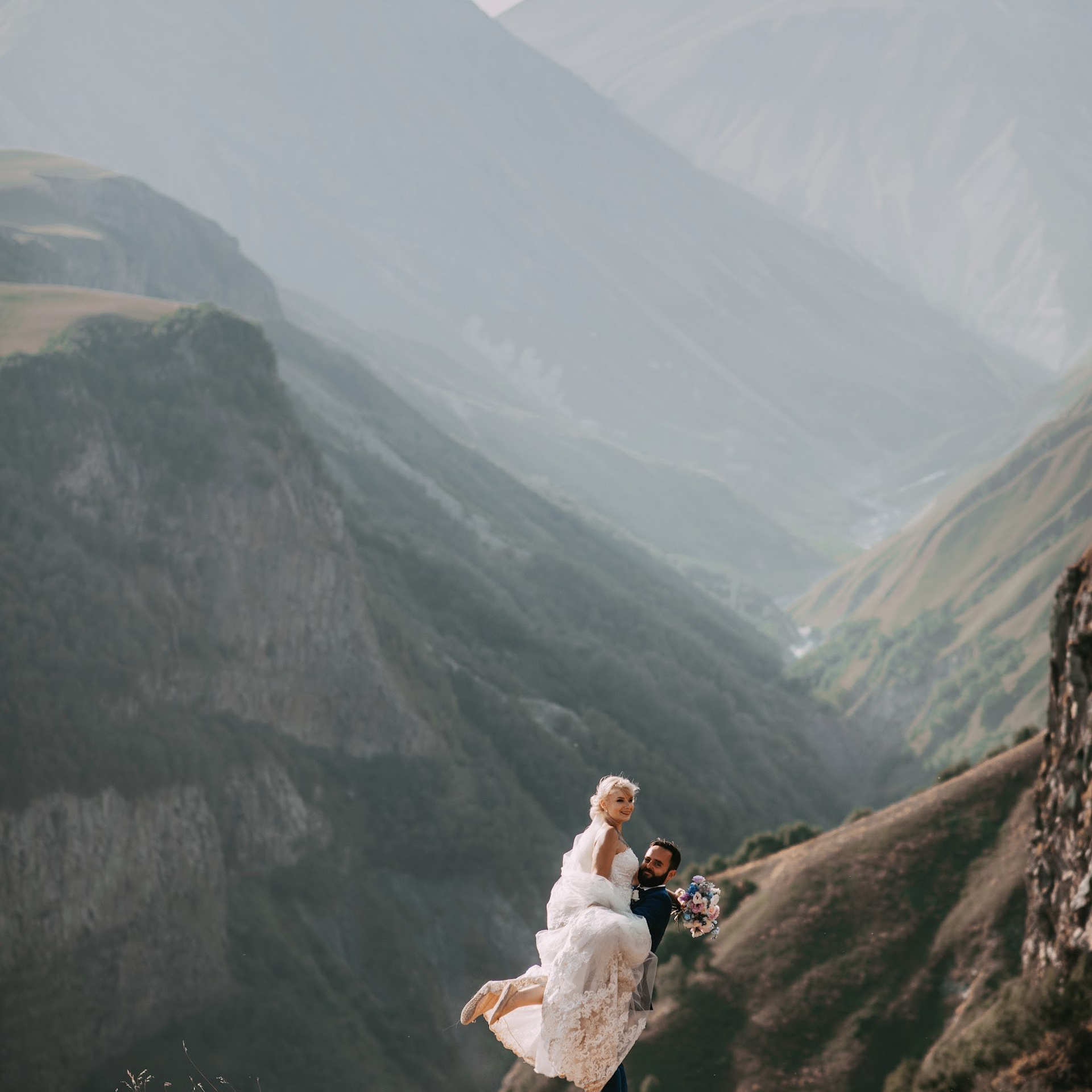 Wedding in Mountains of Georgia. Art Event Studio — Wedding in Georgia with professionals