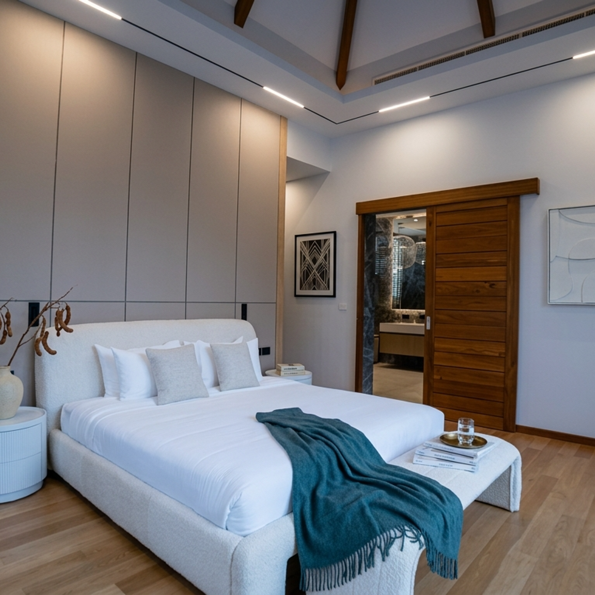 Интерьерная фотография. Видеограф на Пхукете