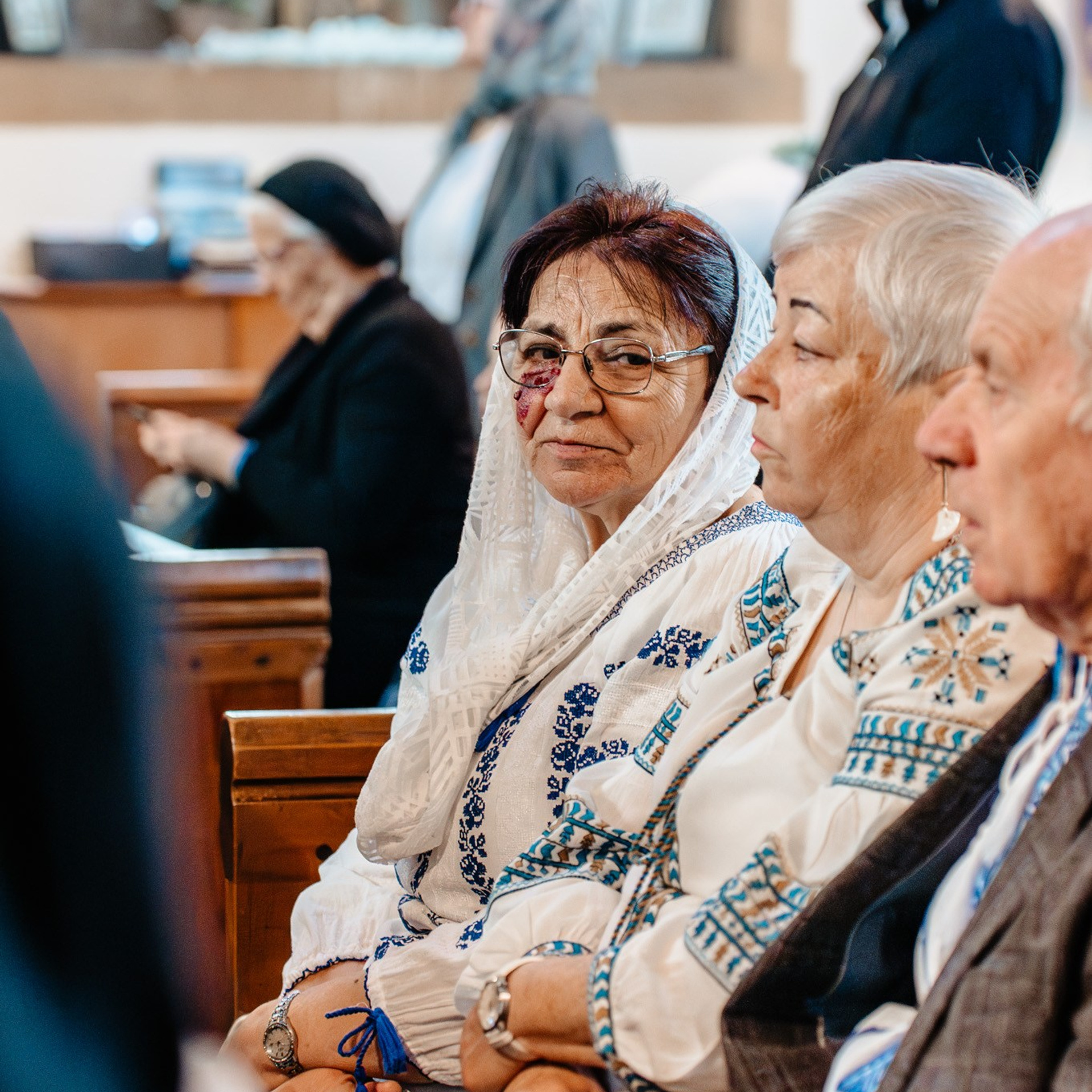 Sambata lui Lazar si Hramul la Biserica Romaneasca din Southampton — Slujba arhiereasca oficiata de PS Parinte Atanasie. TANTAN IONUT FOTO & FILM