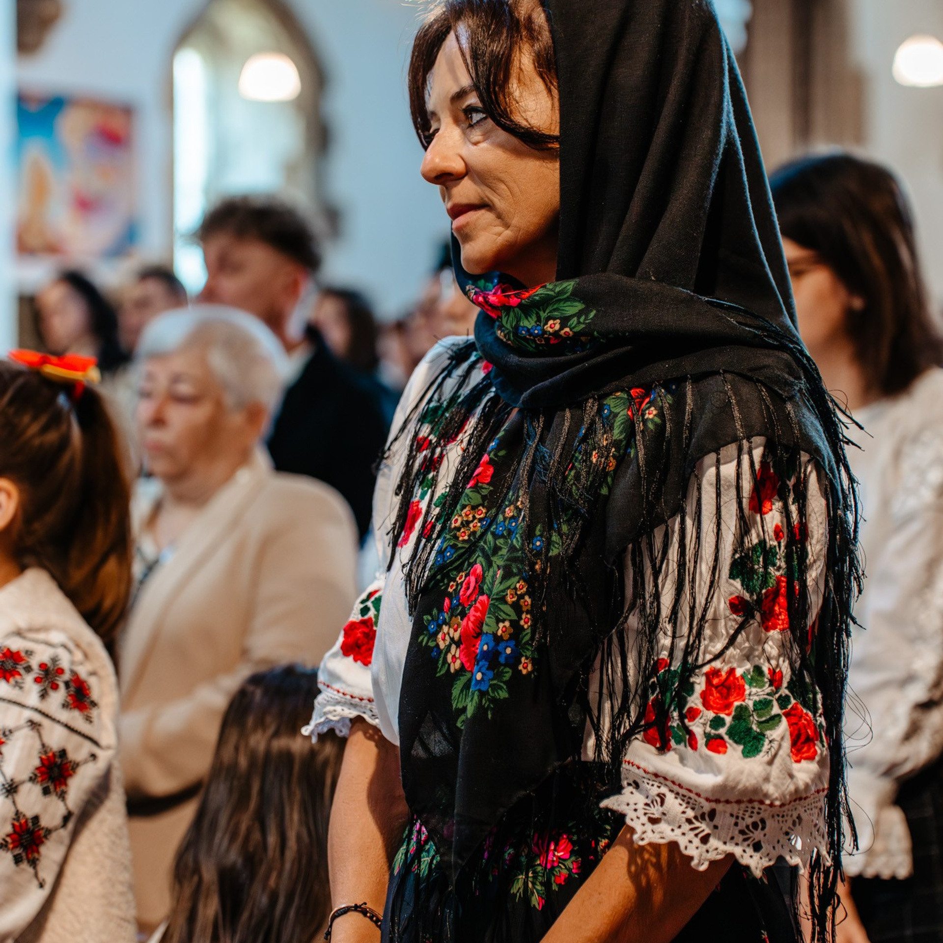 Sambata lui Lazar si Hramul la Biserica Romaneasca din Southampton — Slujba arhiereasca oficiata de PS Parinte Atanasie. TANTAN IONUT FOTO & FILM