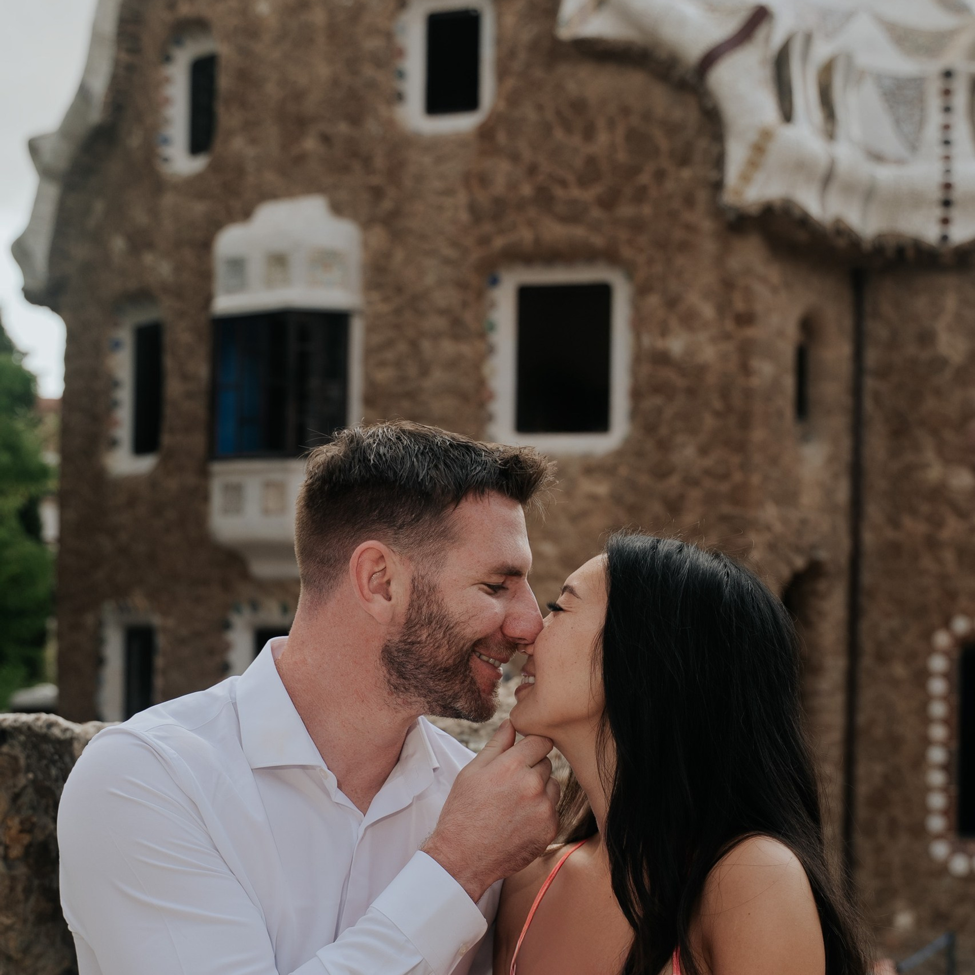 DiaFoto — Wow Photographer in Barcelona | Premium Barcelona Photoshoot Experience