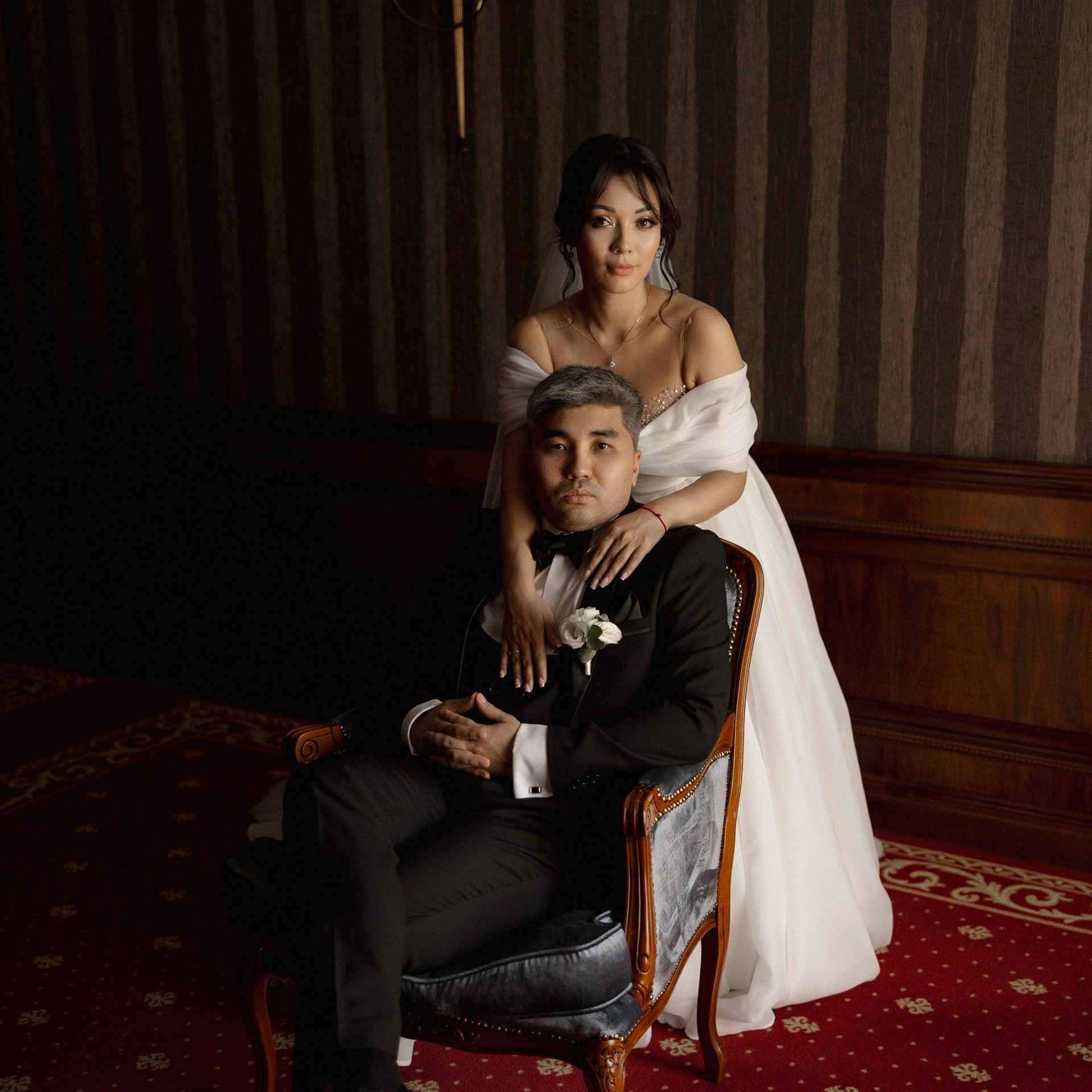 Отели для свадебной фотосъемки в Бишкеке. Азимжан Нуритдинходжаев — свадебный фотограф