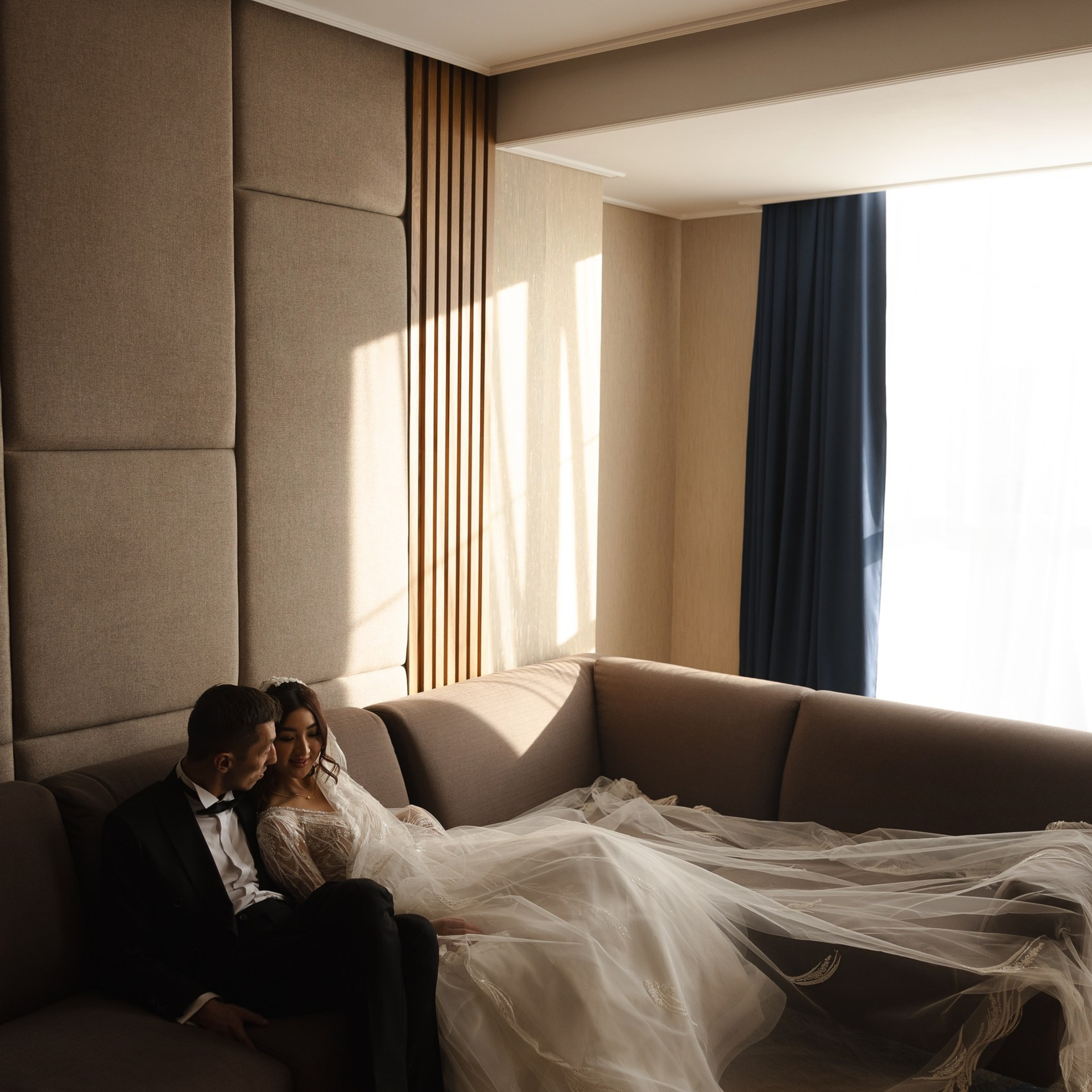 Отели для свадебной фотосъемки в Бишкеке. Азимжан Нуритдинходжаев — свадебный фотограф