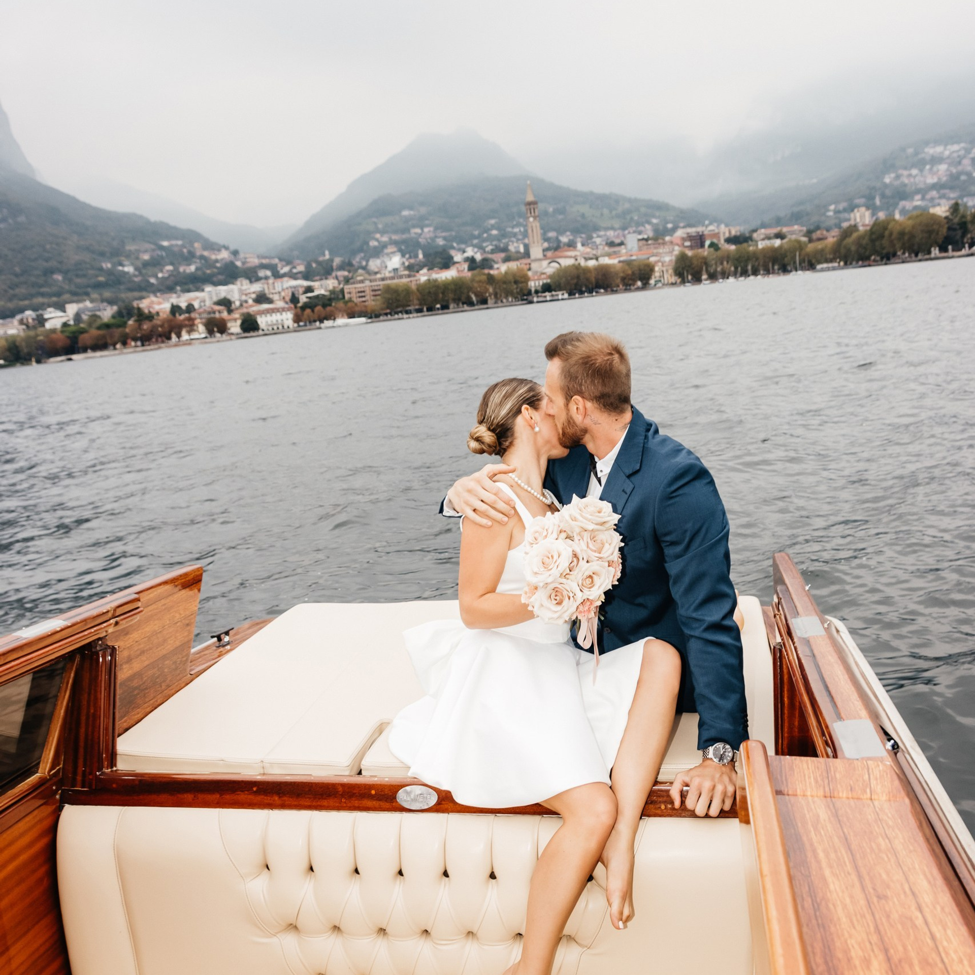 Love story. Wedding and elopement photographer Italy Tuscany Como Milan Pavia Marija Galaka