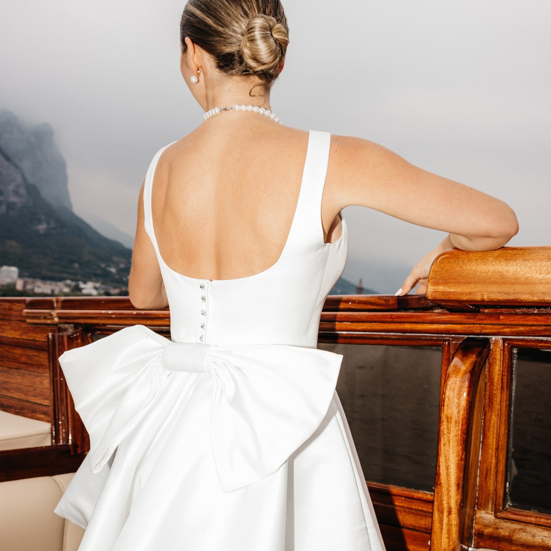 Love story. Wedding and elopement photographer Italy Tuscany Como Milan Pavia Marija Galaka