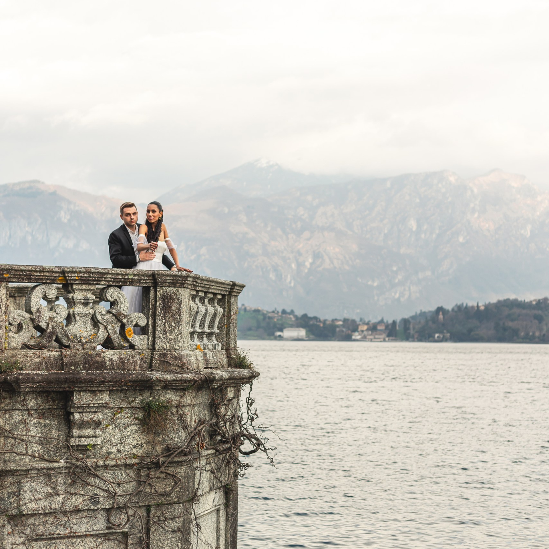 Locations Como. Wedding and elopement photographer Italy Tuscany Como Milan Pavia Marija Galaka