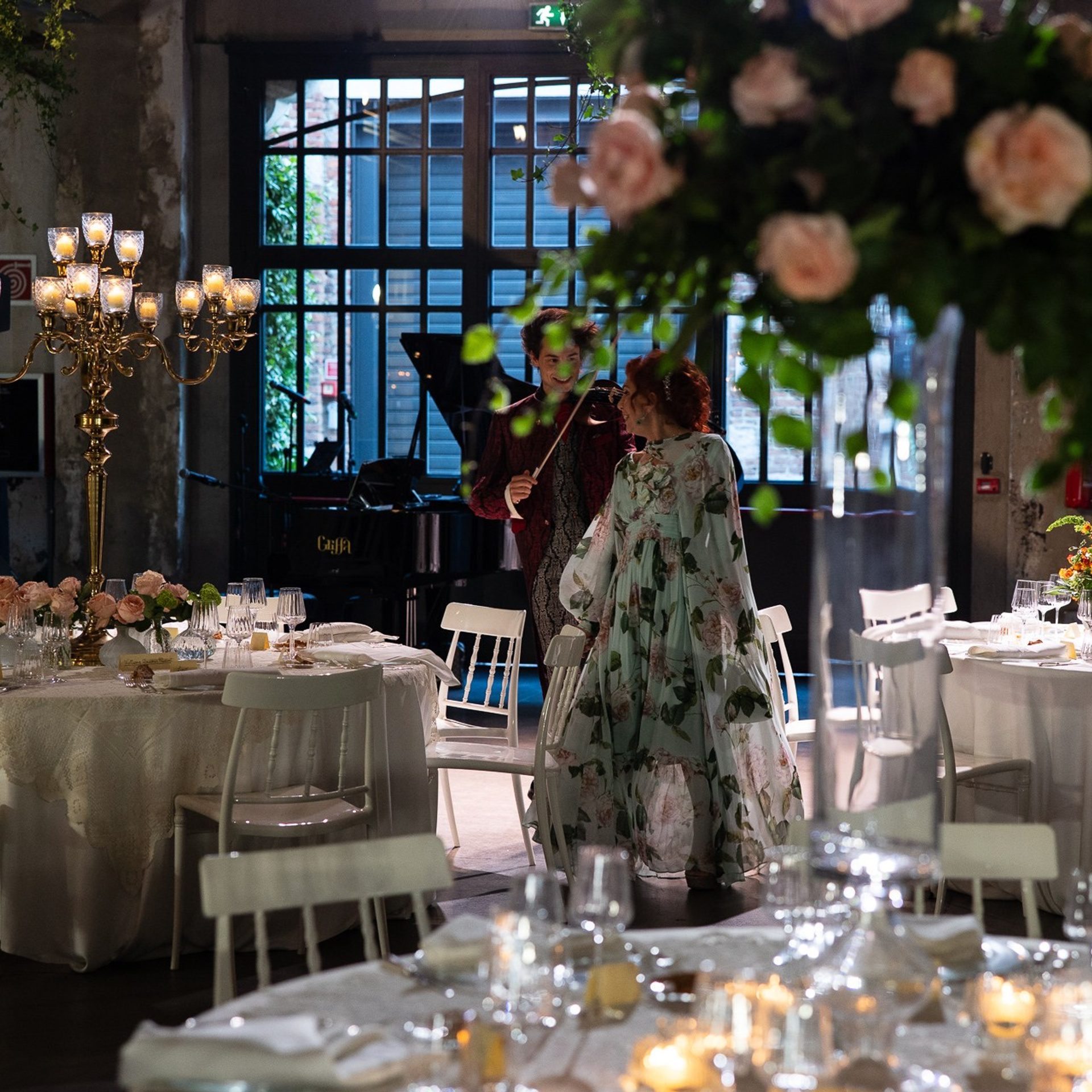 Preparativi Sposa Matrimonio Milano Emme Studios. Fotografa di matrimonio a Milano e in Lombardia. Racconto matrimoni con uno stile naturale, elegante e senza pose forzate