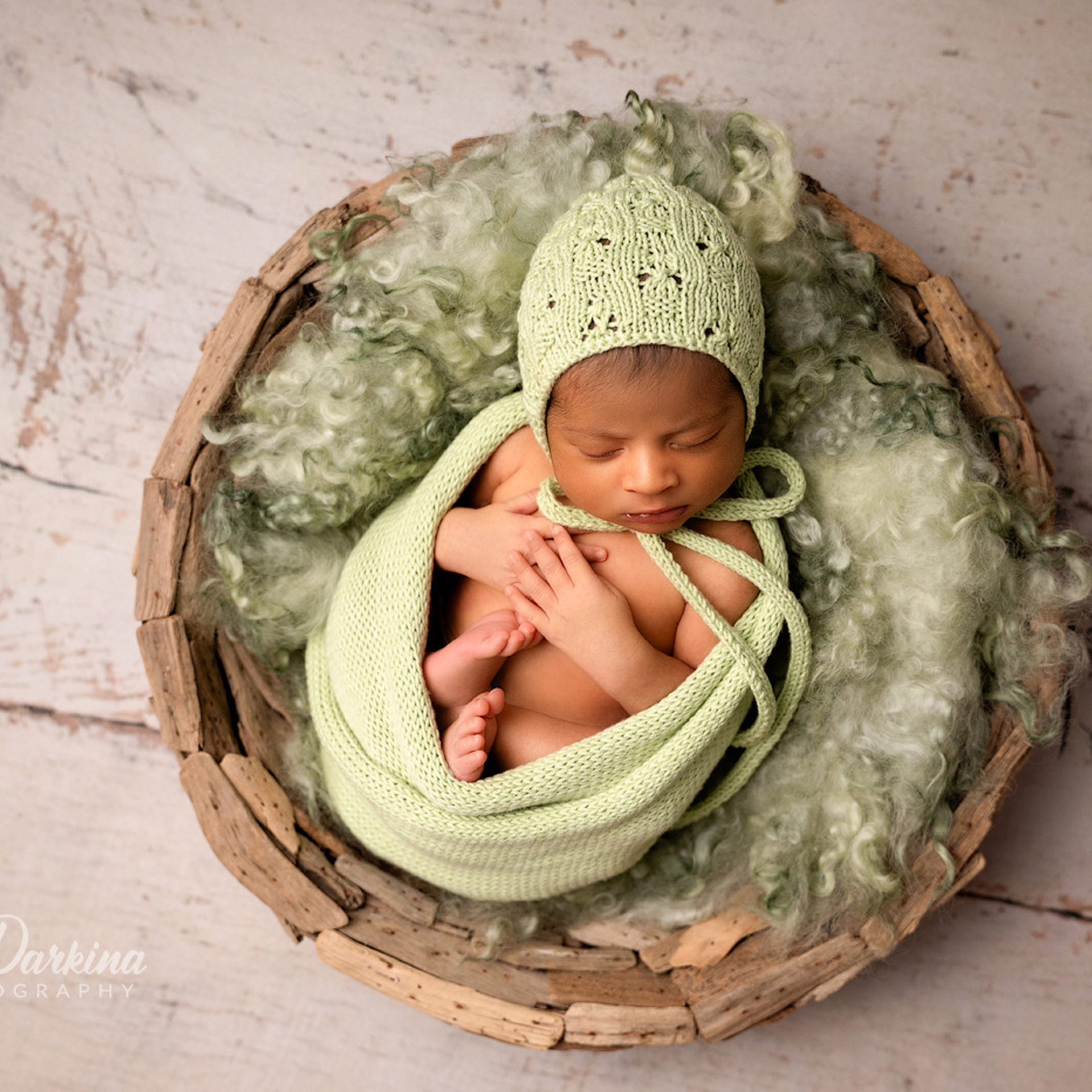 Christmas mini sessions 2020| Sydney. Newborn and family photographer. Hills District. Sydney